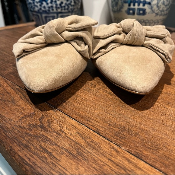 NWOT J. Crew Tan Suede Mules with Bow Detail, Size 11 - Picture 5 of 5